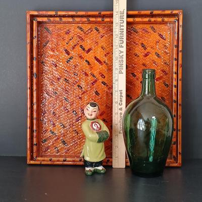LOT 26: Handmade Bamboo Trays, Wingen Solingen Collectible Turkey Knives, Ceramic Studio Figurine & More