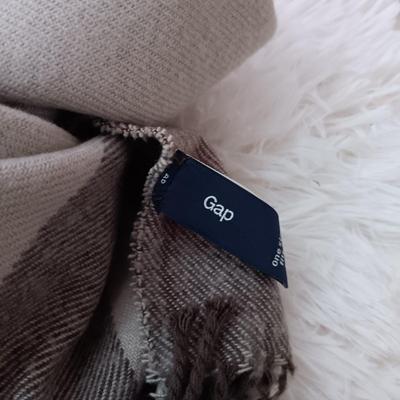 LOT 52: Faux Fur Rug, Back Rest & Stool along with Books