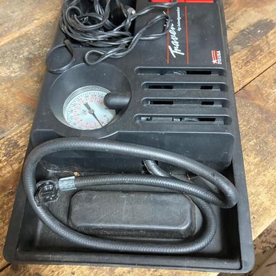 LOT 59: Garage Cleanout - Tools, Lights, Household, Hardware, Air Pump and More