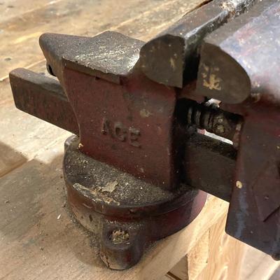 LOT 61: Tradesman Wooden Workbench with Ace Bench Vise