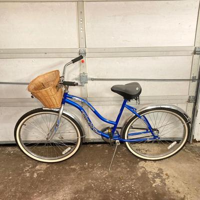 LOT 62: Huffy Santa Fe Bicycle with Bell Basket, Comfort Seat and Helmet