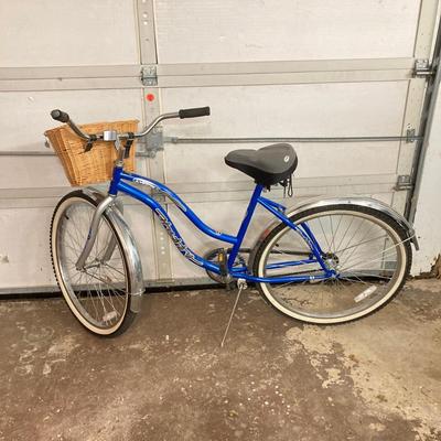 LOT 62: Huffy Santa Fe Bicycle with Bell Basket, Comfort Seat and Helmet