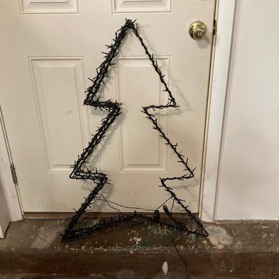 LOT 64: Outdoor Holiday Decor - Lighted Snowman, Christmas Tree and More