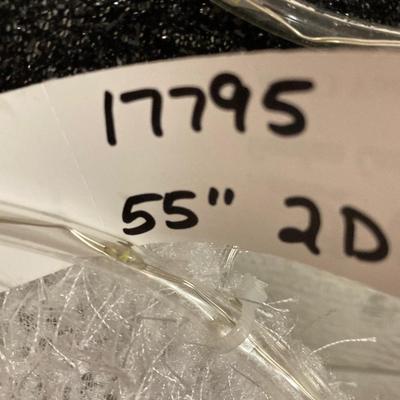 LOT 64: Outdoor Holiday Decor - Lighted Snowman, Christmas Tree and More