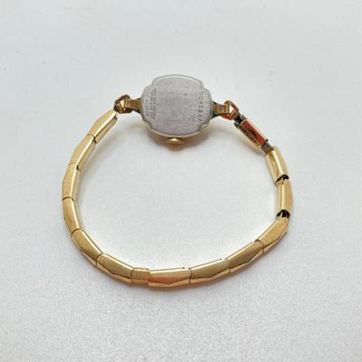 LOT 69: Watch Collection - Vintage Bulova Swiss (10K R.G.P. Bezel), Seiko and Gruen