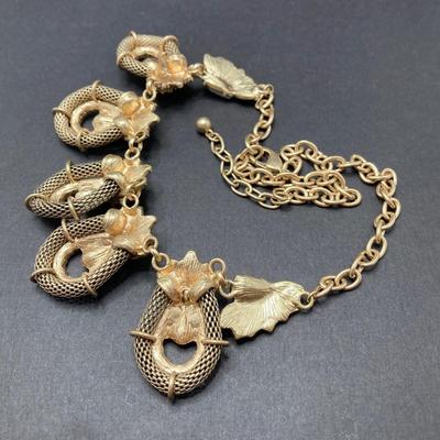 LOT 71: Beautiful Vintage Jewelry - Necklace, Pendant, Earrings and Bracelets