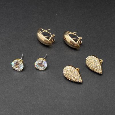 LOT 71: Beautiful Vintage Jewelry - Necklace, Pendant, Earrings and Bracelets