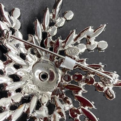 LOT 72: Stunning Vintage Rhinestone Jewelry - Weiss, Coro and More