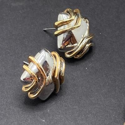 LOT 74: Vintage Jewelry Collection - Miriam Haskell Necklace, Brooch Pin, Stretch Bracelets and More