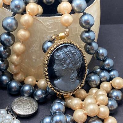 LOT 75: Collection of Vintage Jewelry - Cameo Brooch / Necklace, Bracelets and Earrings