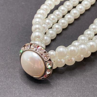 LOT 75: Collection of Vintage Jewelry - Cameo Brooch / Necklace, Bracelets and Earrings