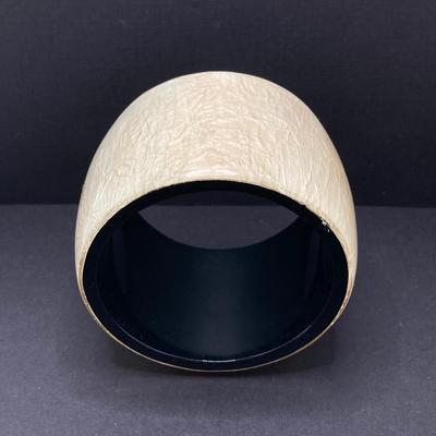 LOT 75: Collection of Vintage Jewelry - Cameo Brooch / Necklace, Bracelets and Earrings