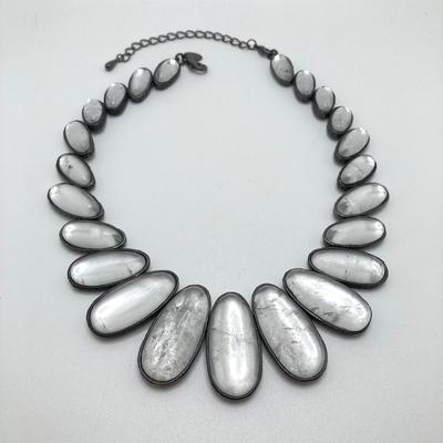 LOT 76: Gorgeous Vintage Jewelry - Necklaces (Kiam Family), Mother of Pearl Bangle Bracelet / Pin and Ring