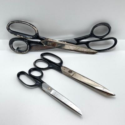 LOT 78: Vintage Sewing / Crafting Collection - Buttons, Scissors, Pins with Stained Glass Mirror and Trinket Holder