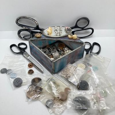 LOT 78: Vintage Sewing / Crafting Collection - Buttons, Scissors, Pins with Stained Glass Mirror and Trinket Holder