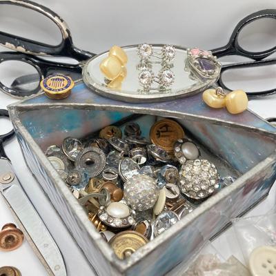 LOT 78: Vintage Sewing / Crafting Collection - Buttons, Scissors, Pins with Stained Glass Mirror and Trinket Holder