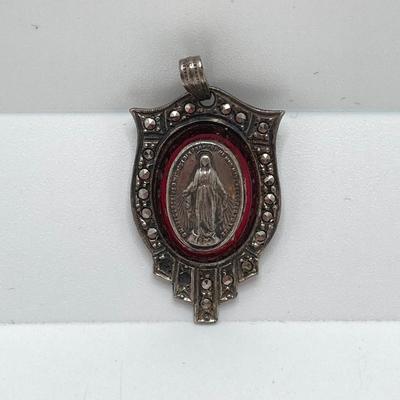 LOT 79: Vintage Religious Collection - Sterling Pendant / Metal, Made in Italy Rosary Beads, Medals and More