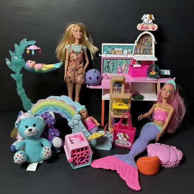 LOT 111: Barbie & Pet Boutique Playset along with Barbie Dream Topia Mermaid, Mertoddler, Merbaby Playset