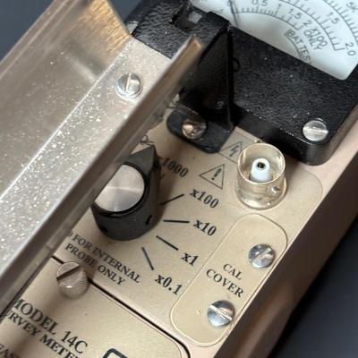 LOT 113: Ludlum Measurements 14C General Purpose Ratemeter & Model 44-9 Probe