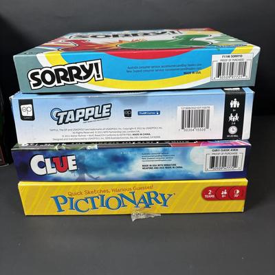 LOT 115: Games & More