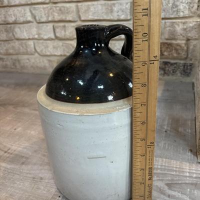 LOT 116: Vintage Two=Tone Glazed Pottery Jug