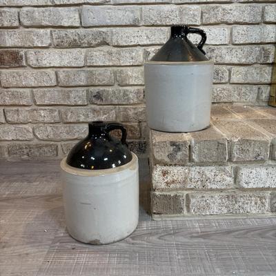 LOT 116: Vintage Two=Tone Glazed Pottery Jug