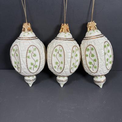 LOT 123: Bradford Exchange Irish Blessing Ornaments & Lefton Holy Family Figurines