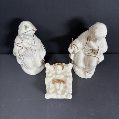 LOT 123: Bradford Exchange Irish Blessing Ornaments & Lefton Holy Family Figurines