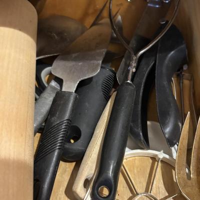 LOT 124: Mikasa Flatware & Kitchen Gadget Drawer Cleanout