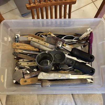 LOT 125: Kitchen Collection of Flatware, Gadgets, Serving Ware, and More