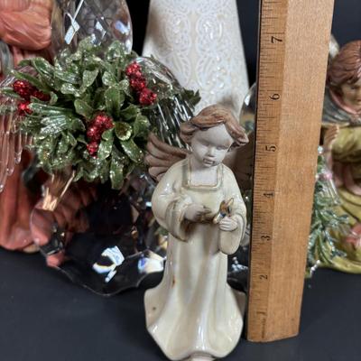 LOT 128: Holiday Angel Collection