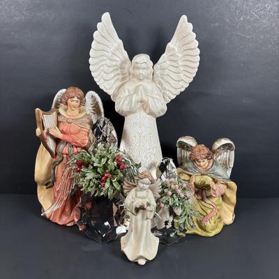 LOT 128: Holiday Angel Collection