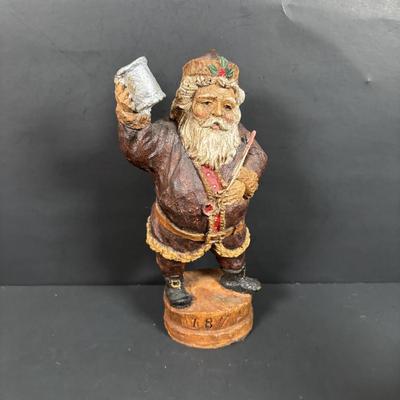 LOT 131: Home Decor Santa Collection