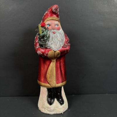LOT 131: Home Decor Santa Collection