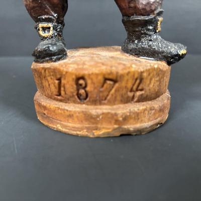 LOT 131: Home Decor Santa Collection