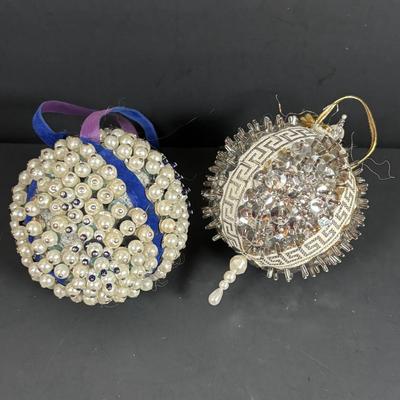 LOT 133: Holiday Ornament Collection: Vintage Pushpins, Beaded Slippers, Tassels