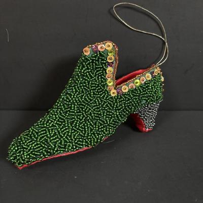 LOT 133: Holiday Ornament Collection: Vintage Pushpins, Beaded Slippers, Tassels