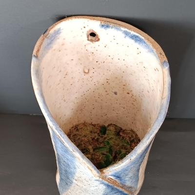 LOT 137: Anne-Hise Pottery Bowl, Winegar Stoneware Oil Lamp, Pottery Wall Pocket & More