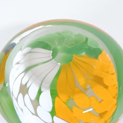 LOT 141: Art Glass Paperweights with Clear Glass Ringholder