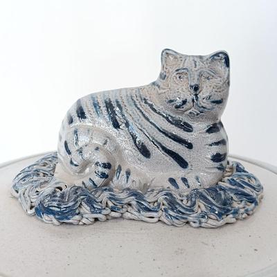 LOT 143: Eldreth Pottery Studio Stoneware Crock with Blue Glass Heart Trinket Box