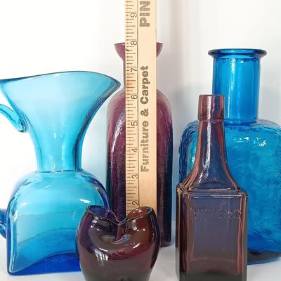 LOT 144: Purple and Blue Art Glass