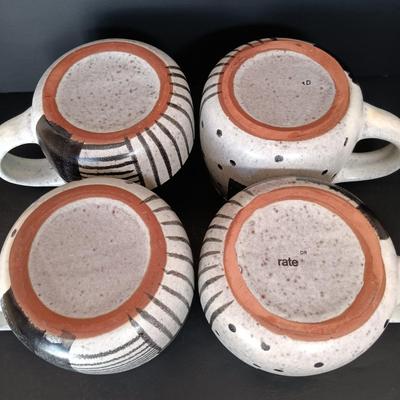 LOT 147: Crate & Barrel Brekkie Mugs with Pottery Jar