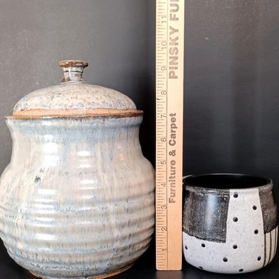 LOT 147: Crate & Barrel Brekkie Mugs with Pottery Jar