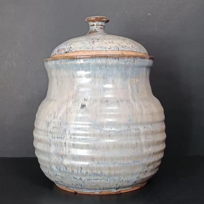 LOT 147: Crate & Barrel Brekkie Mugs with Pottery Jar