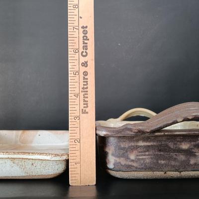 LOT 148: Signed Michael Obranovich Pottery Tray & Signed Pottery Tray with Handles