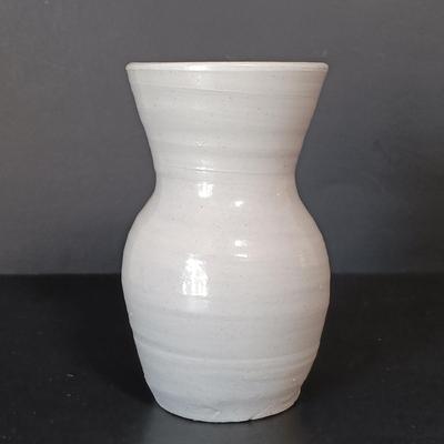 LOT 150: Williamsburg Pottery Vase, Jamestown Pottery Dish, Pottery Wall Pocket & More