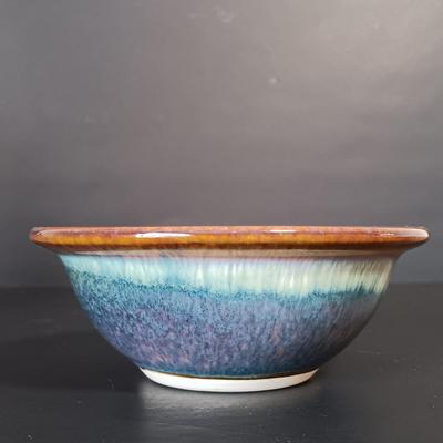 LOT 152: Bill Campbell Studios Signed Spiral Bowl, Rhoda Signed Art Plate & More