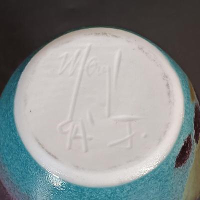 LOT 152: Bill Campbell Studios Signed Spiral Bowl, Rhoda Signed Art Plate & More