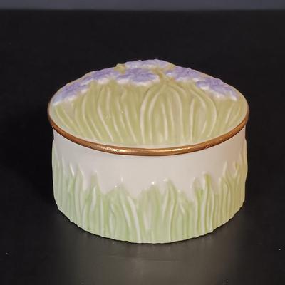 LOT 154: Lenox Violet Trinket Box, Royal Heritage Cameo Ribbon Vase, Lenox Groundhog & More