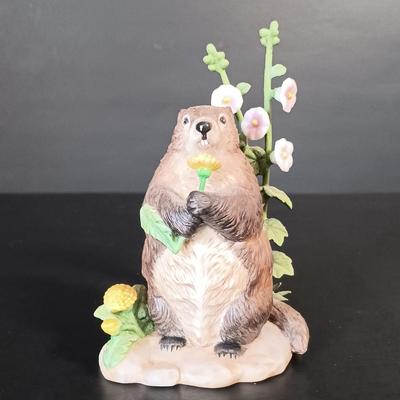 LOT 154: Lenox Violet Trinket Box, Royal Heritage Cameo Ribbon Vase, Lenox Groundhog & More